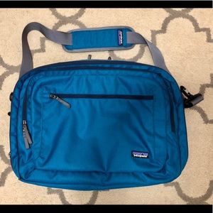 Patagonia Transport Shoulder Bag - 26L
